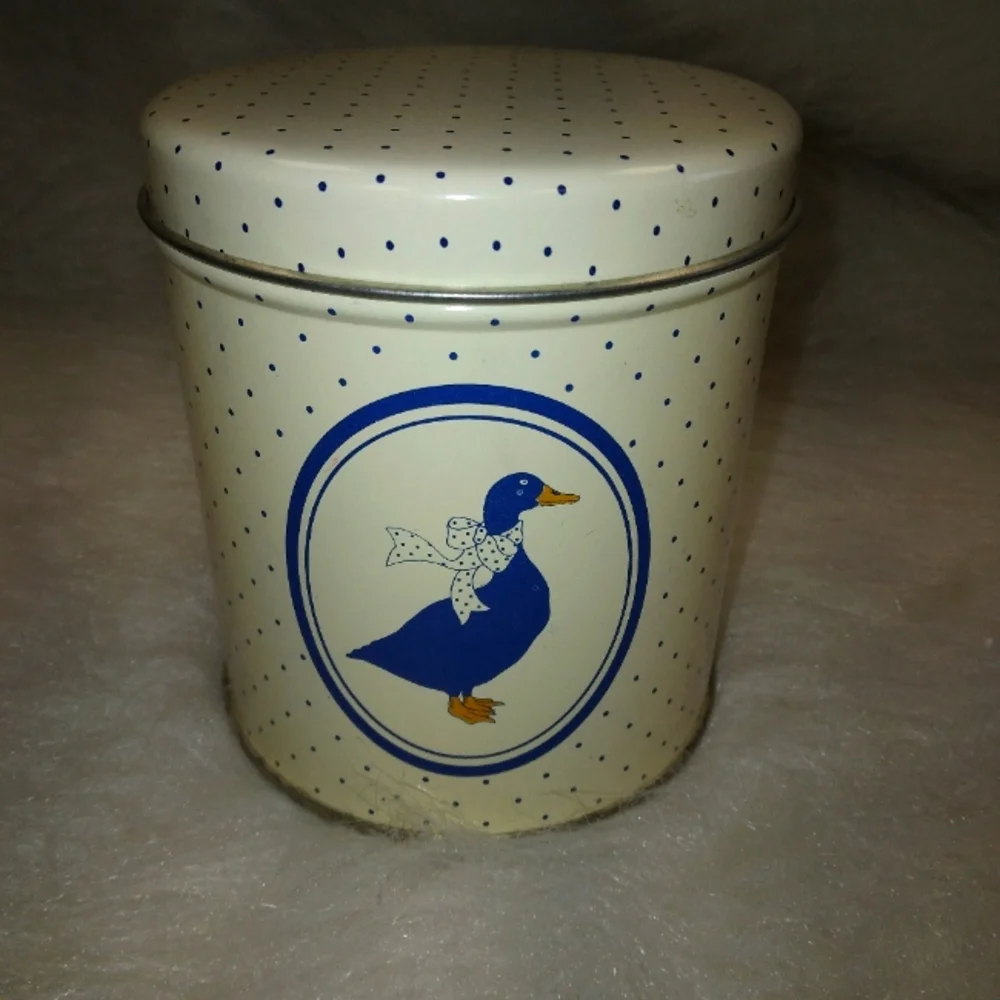Vintage Polka Dot Goose Tin